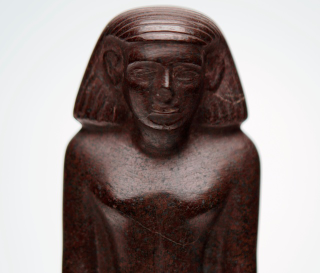 Illustration for article titled Spinning Statue of Egyptian God Spooks English Museum